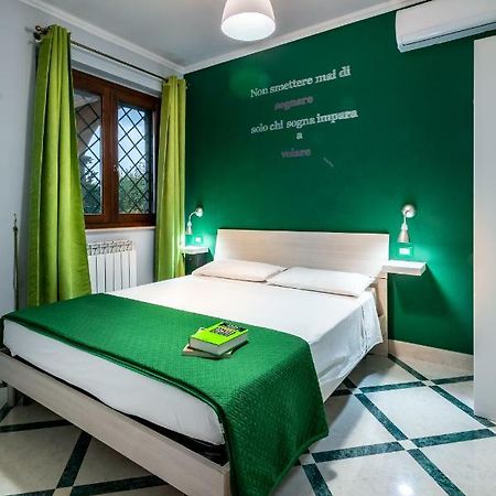 Il Bacio E La Nocciola Bed & Breakfast Labico ภายนอก รูปภาพ