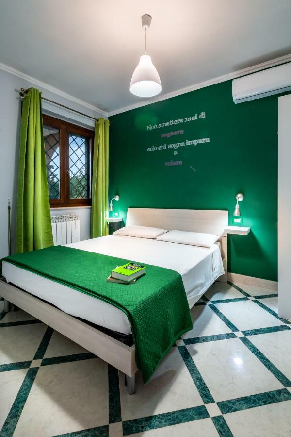 Il Bacio E La Nocciola Bed & Breakfast Labico ภายนอก รูปภาพ