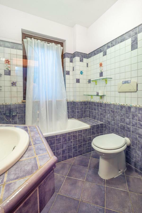 Il Bacio E La Nocciola Bed & Breakfast Labico ภายนอก รูปภาพ